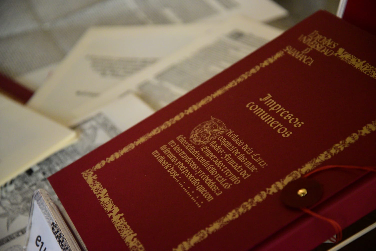 'IMPRESOS COMUNEROS' RECIBE EL PREMIO AL LIBRO MEJOR EDITADO DE 2021 DEL MINISTERIO DE CULTURA EN EL APARTADO DE BIBLIOFILIA