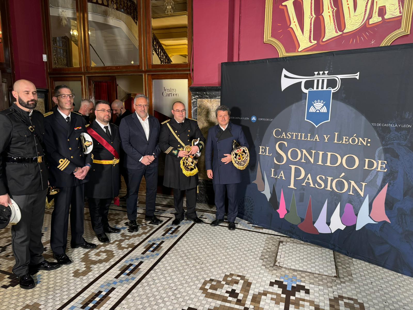 ‘El Sonido de la Pasión’ llena el Teatro Carrión de Valladolid